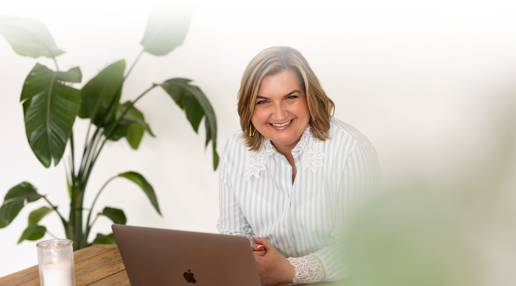 Copie de Fond site web Immersion Vibratoire (6)